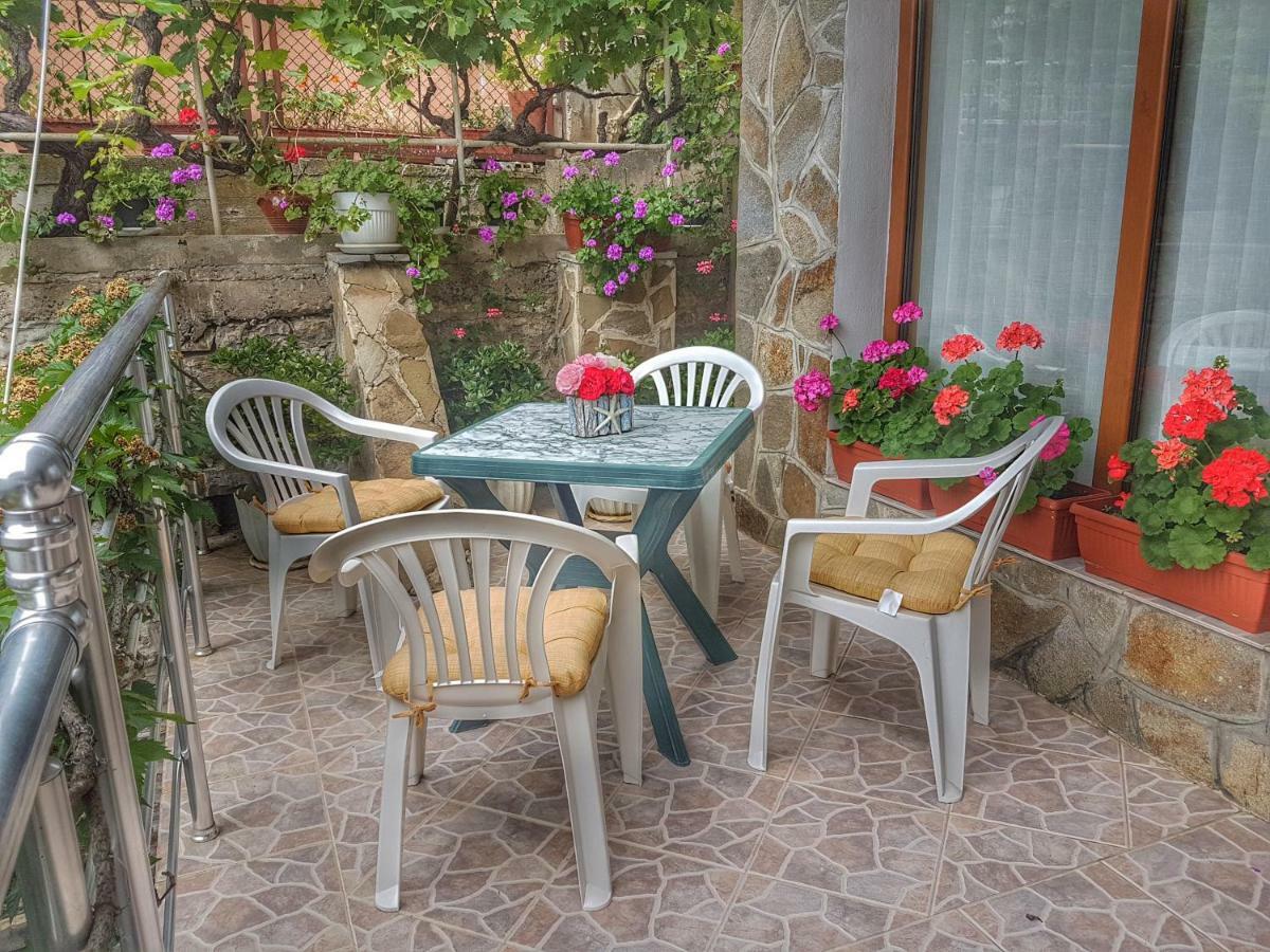 Guest House Byki Sveti Vlas Dış mekan fotoğraf